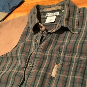 Columbia Button Up